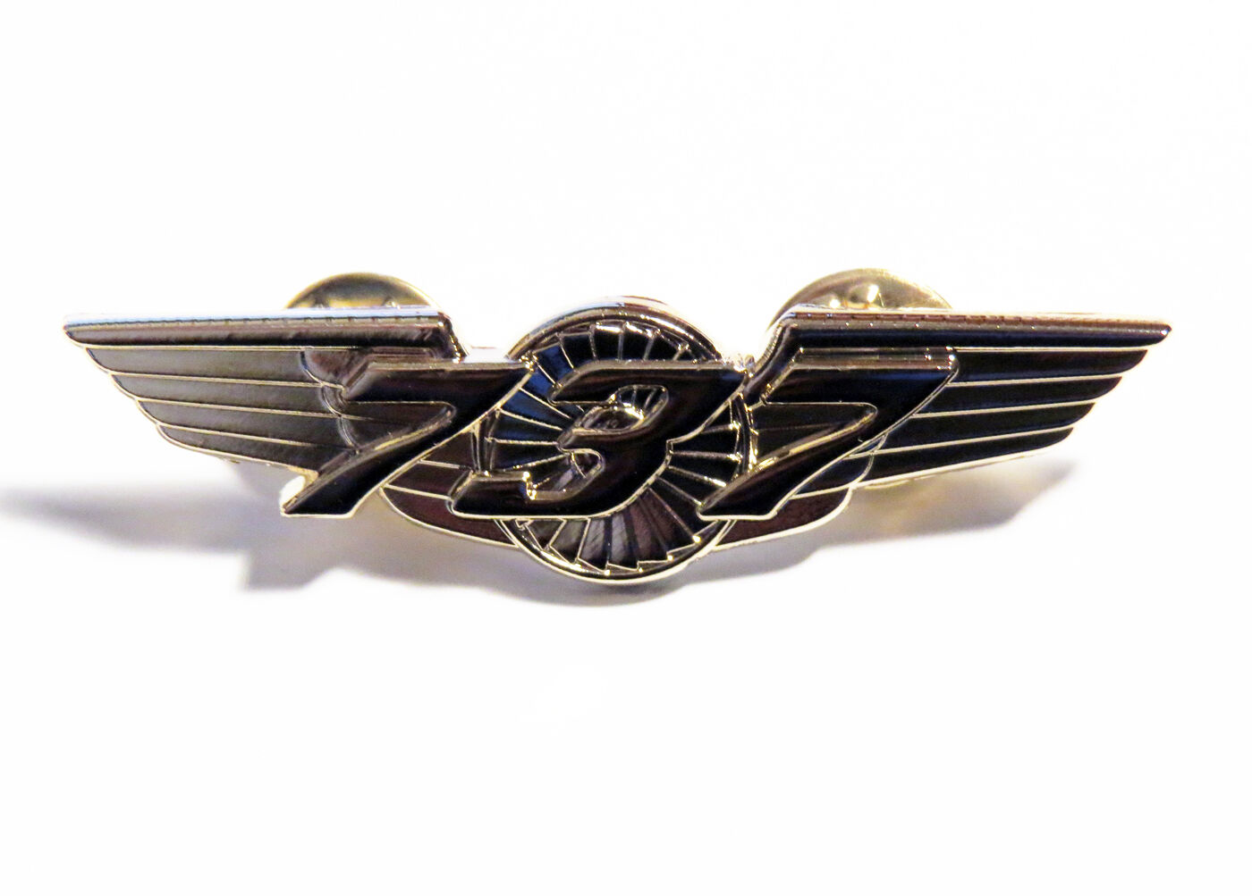 Boeing 737 WINGS gold for Pilot Crew as uniform accessory Pilot Wing metal