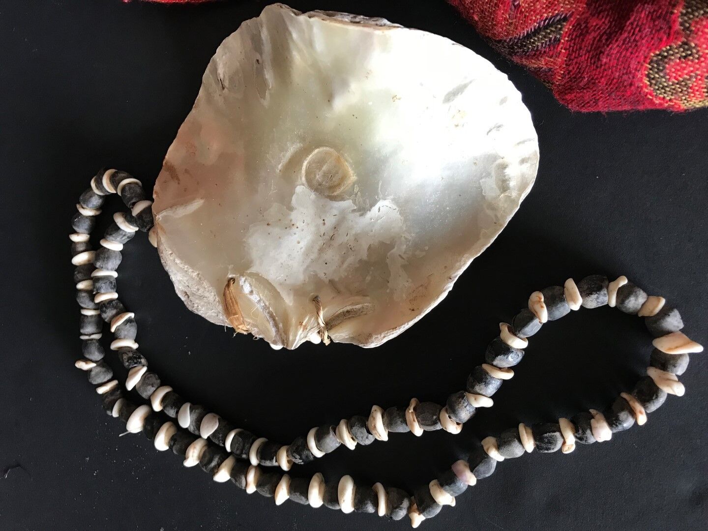Old Papua New Guinea Western Highlands Kina Shell Necklace …beautiful collection