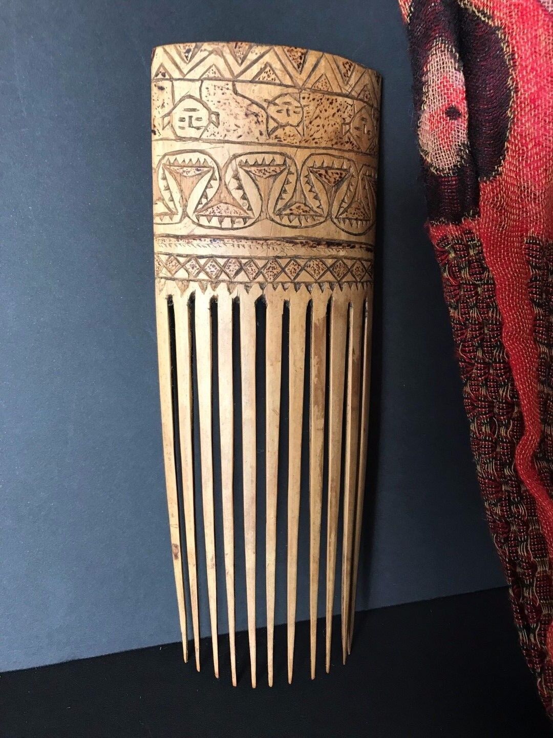 Old West Papua New Guinea Carved Bamboo Comb (b) …beautiful collection item