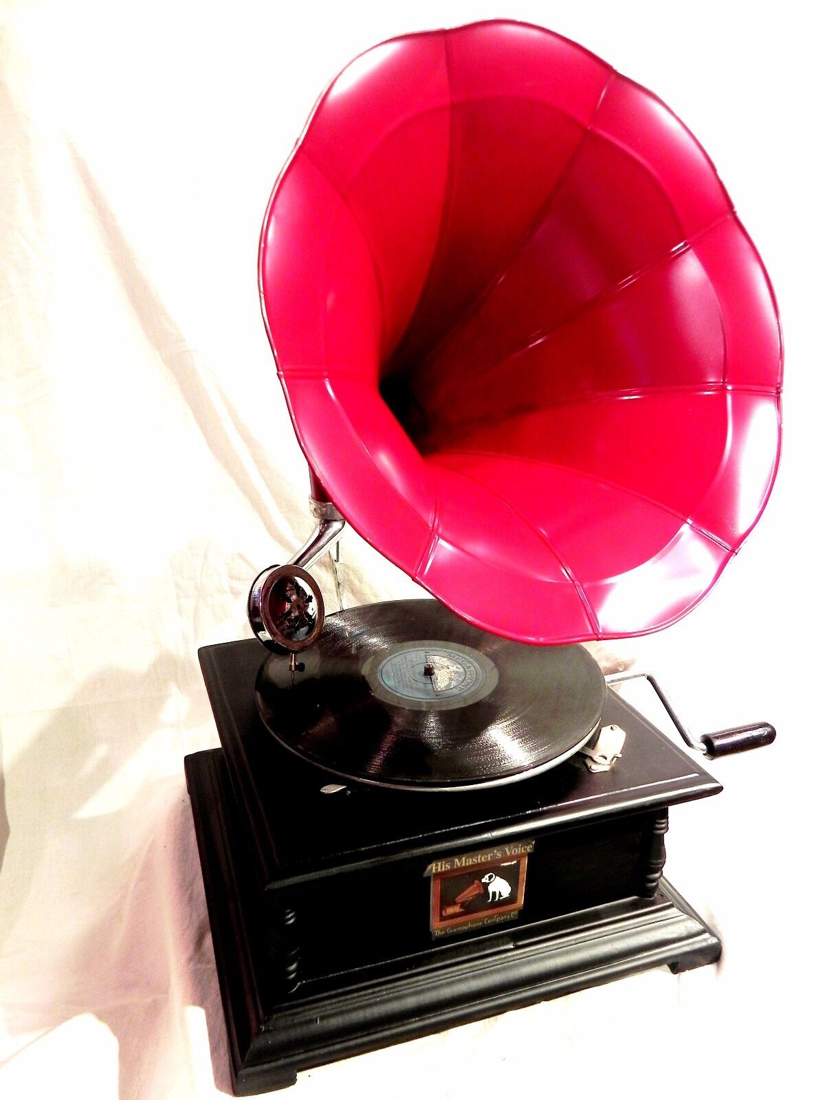 ANTIQUE GRAMOPHONE PHONOGRAPH RED COLOR STEEL HORN HIS  MASTER'S VOICE LOGO
