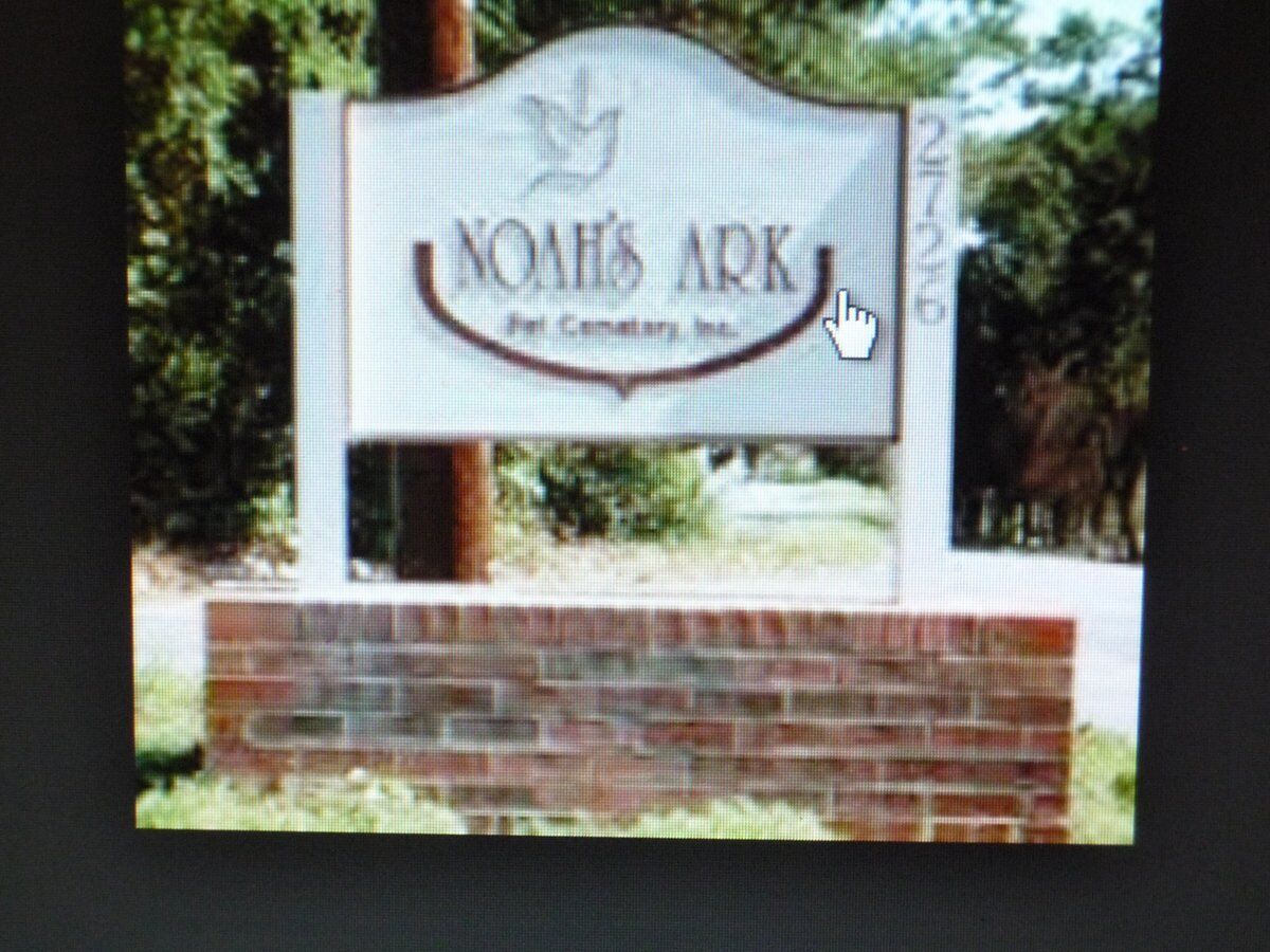 Noah's Ark Pet Cemetery Dog or Cat Burial Plot in Falls Church VA  $2495