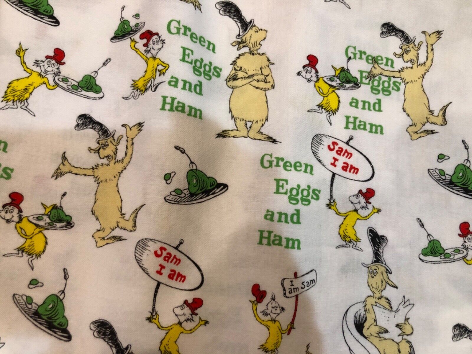Dr Seuss Green Eggs and Ham Children’s 100% Cotton Fat Quarter 18\
