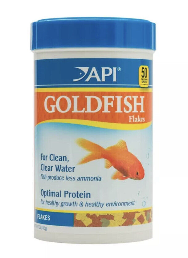 API Goldfish Flakes Premium Food for Goldfish 5.7 Ounces