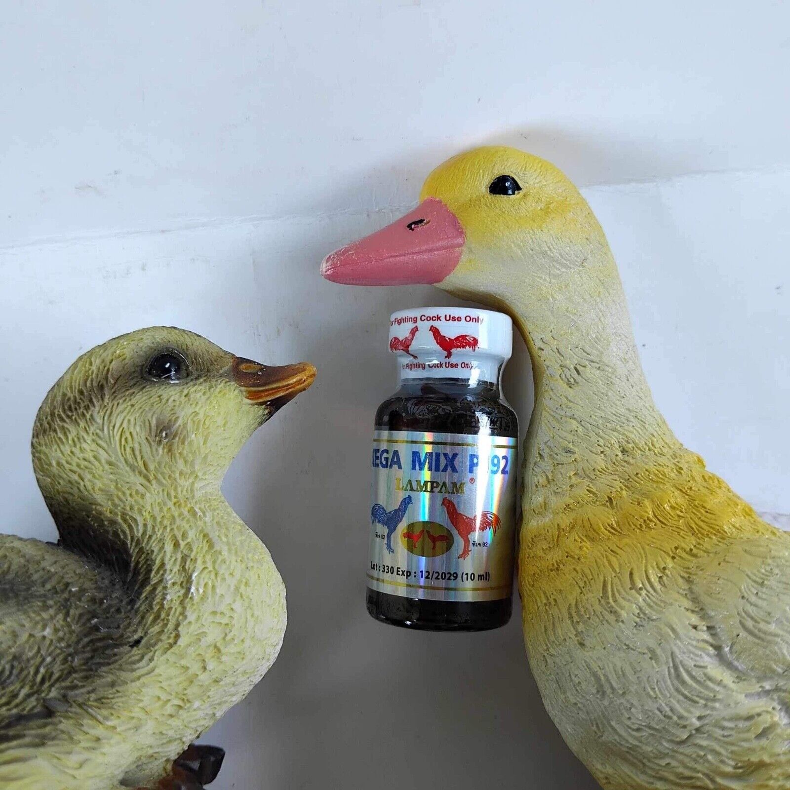 new PJ 92 Supplement Strong Rooster Chicken Goddes Vitamin Mineral Pigeon 10 ml.