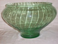 ANTIQUE VINTAGE LARGE URANIUM RIBBED GLASS FISH BOWL 13